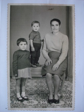 dematos_femmeetenfants.jpg